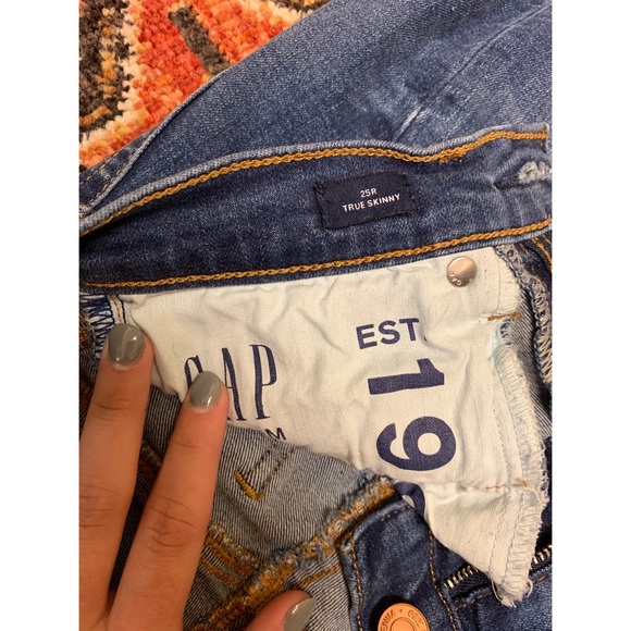 GAP Mid Rise True Skinny Jeans (Medium Indigo) - Picture 4 of 4